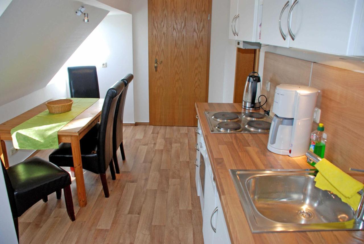 Ferienwohnungen Auf Dem Pommernhof Samtens Habitación foto